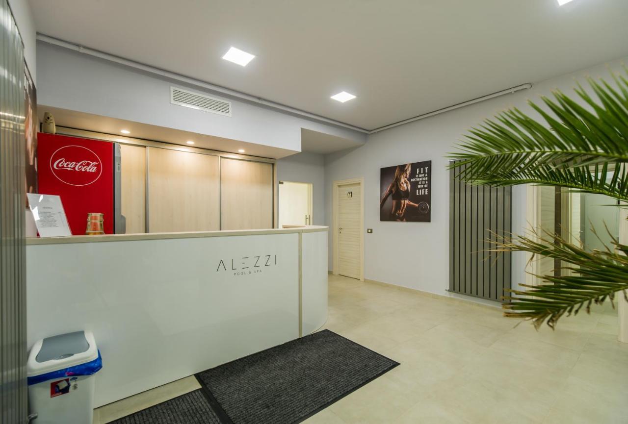 Sea Love apt ALEZZI SPA n Pools Beach Resort Năvodari Exterior foto